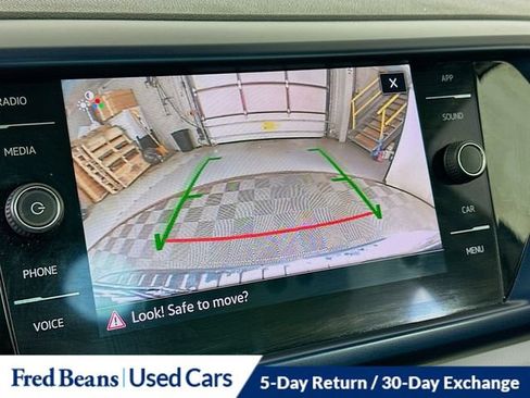 Used 2023 Volkswagen Taos SE w/ Panoramic Sunroof Package AWD/4WD image 14