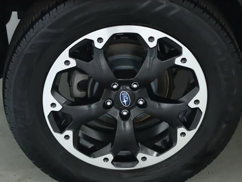 Used 2022 Subaru Crosstrek 2.0i Premium w/ Moonroof Package image 12