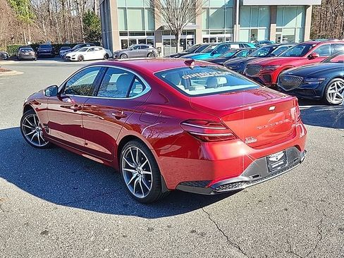Used 2023 Genesis G70 2.0T image 4