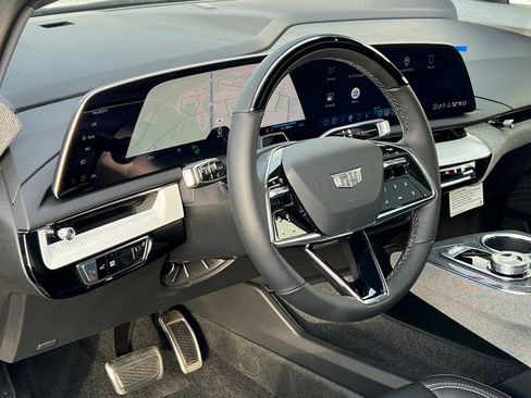 New 2026 Cadillac Optiq Luxury 1 RWD image 6