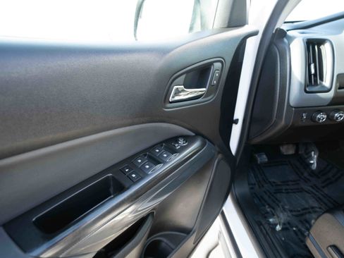 Used 2018 Chevrolet Colorado Z71 image 7