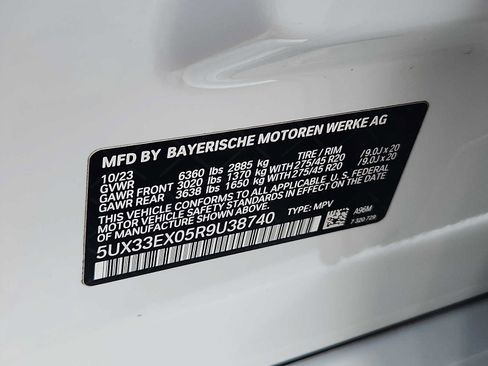 Certified 2024 BMW X6 xDrive40i w/ Premium Package image 27