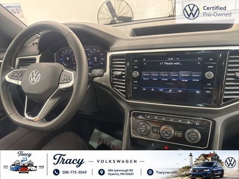 Certified 2023 Volkswagen Atlas Cross Sport SE w/ Panoramic Sunroof Package AWD/4WD image 13