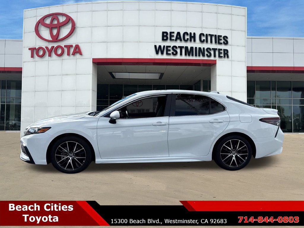 Certified 2024 Toyota Camry SE FWD image 7