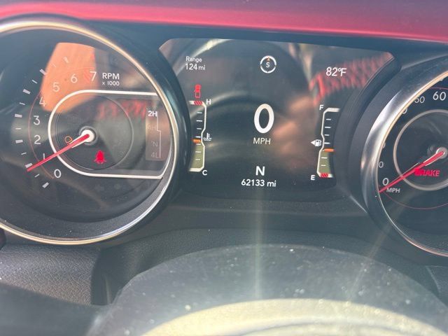 Used 2021 Jeep Gladiator Rubicon AWD/4WD image 10