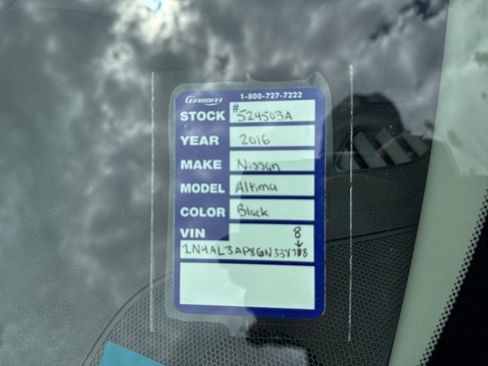 Used 2016 Nissan Altima 2.5 S w/ Power Driver Seat Package FWD image 11