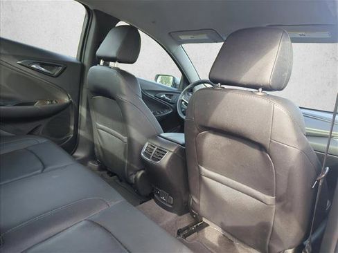 Used 2024 Chevrolet Malibu LT image 24