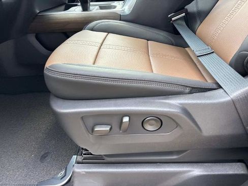 New 2026 Chevrolet Silverado 1500 High Country RWD image 11