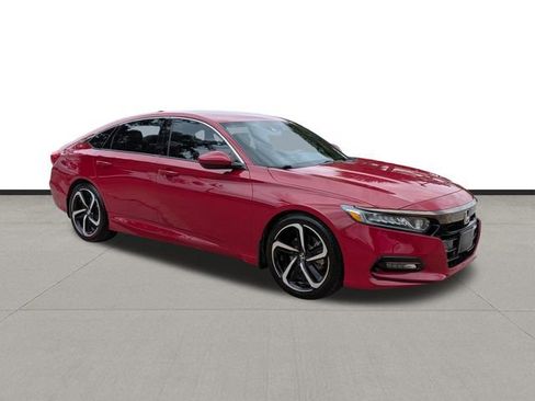 Used 2018 Honda Accord Sport image 3