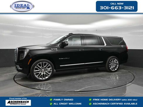 New 2026 GMC Yukon XL Denali w/ Denali Reserve Package AWD/4WD image 1