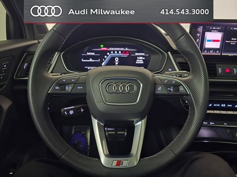 Used 2023 Audi SQ5 Premium Plus w/ Premium Plus Package AWD/4WD image 35