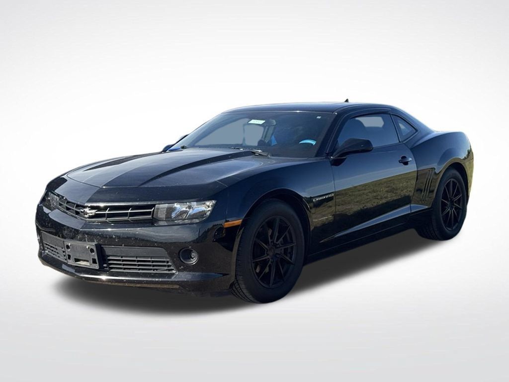 Used 2015 Chevrolet Camaro LT RWD image 14