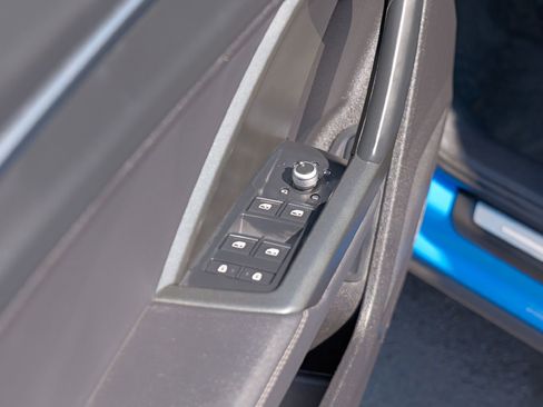 Certified 2023 Audi Q3 2.0T Premium w/ Black Optic Sport Package image 22