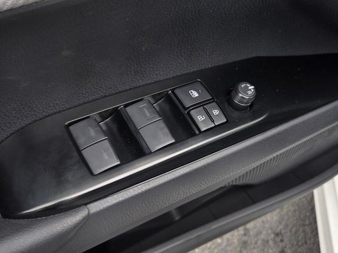 Used 2026 Toyota Camry SE w/ Convenience Package FWD image 10