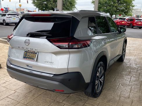 Certified 2023 Nissan Rogue SV w/ SV Premium B Package AWD/4WD image 7