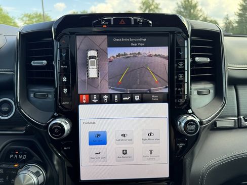 Used 2023 RAM 1500 Limited image 11