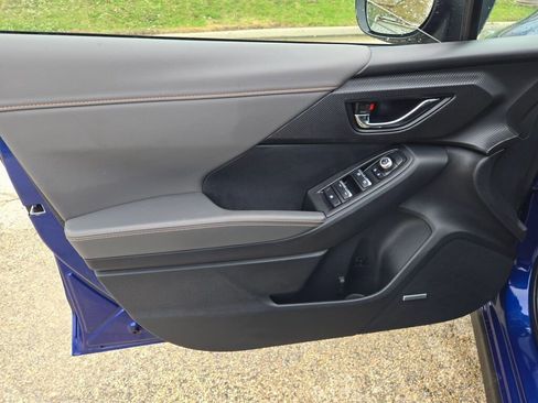 Certified 2025 Subaru Crosstrek 2.5i Limited AWD/4WD image 18