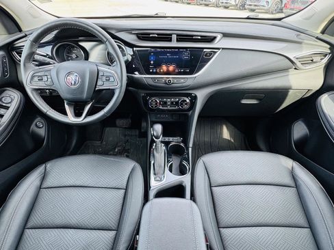 Used 2022 Buick Encore GX Essence w/ Experience Buick Package image 25