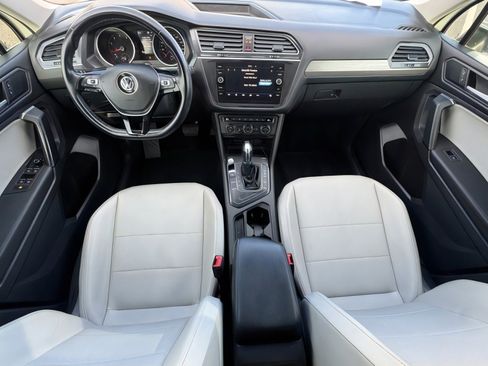 Used 2019 Volkswagen Tiguan SE image 13