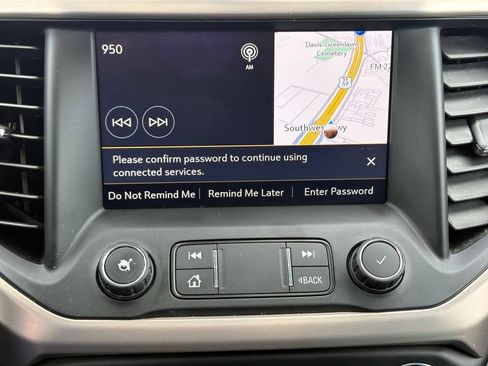 Used 2020 GMC Acadia Denali w/ Technology Package FWD image 29