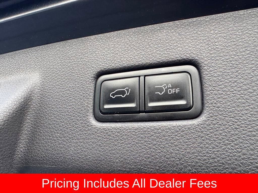 Used 2022 Kia Carnival SX FWD image 11