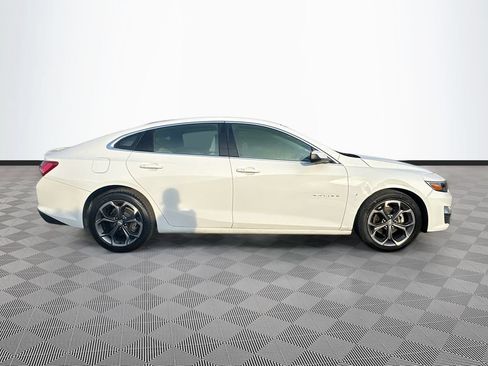 Used 2022 Chevrolet Malibu LT FWD image 5