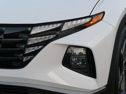 Certified 2023 Hyundai Tucson SEL w/ Convenience Package image 9