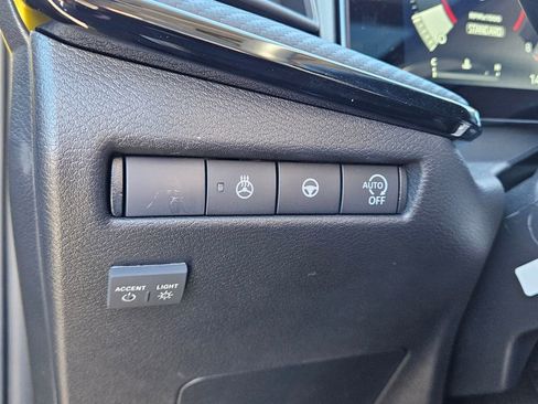 New 2026 Nissan Kicks SR w/ SR Premium Package image 27