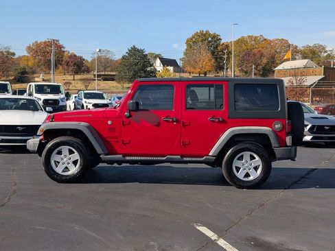 Used 2018 Jeep Wrangler Unlimited Sport S image 5