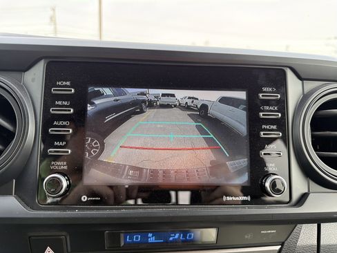 Used 2023 Toyota Tacoma SR AWD/4WD image 18