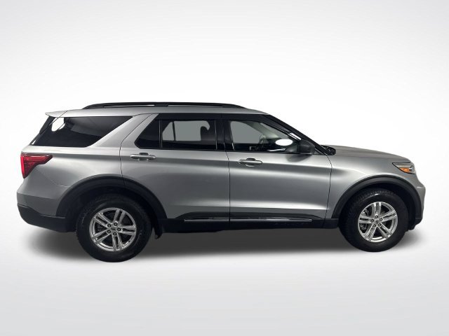 Used 2020 Ford Explorer XLT w/ Comfort Package AWD/4WD image 37