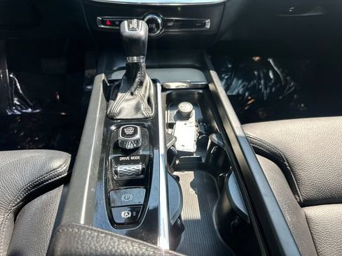 Used 2020 Volvo S60 T6 Inscription w/ Protection Package AWD/4WD image 23