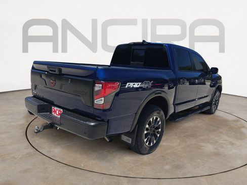 Used 2023 Nissan Titan PRO-4X w/ Pro-4x Convenience Package AWD/4WD image 10