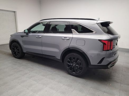 Used 2021 Kia Sorento SX AWD/4WD image 3