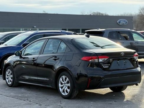 Used 2023 Toyota Corolla LE image 41