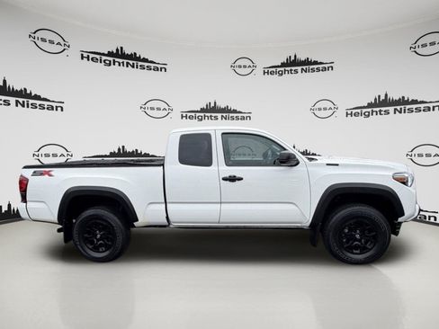 Used 2022 Toyota Tacoma SR w/ SX Package RWD image 7