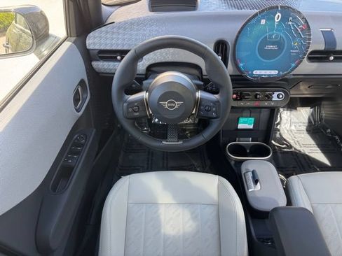 New 2026 MINI Cooper 4-Door Hardtop FWD image 20