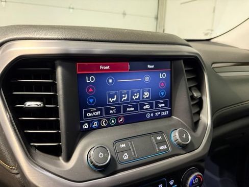 Used 2022 GMC Acadia AT4 w/ Technology Package AWD/4WD image 21