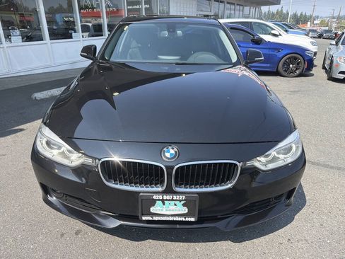 Used 2013 BMW 328i xDrive Sedan AWD/4WD image 10
