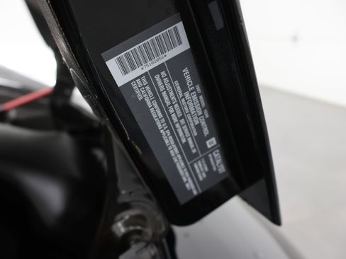 Used 2007 Chevrolet Corvette Z06 w/ Preferred Equipment Group RWD image 16