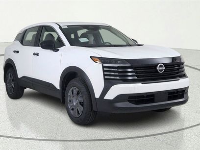 New 2026 Nissan Kicks S