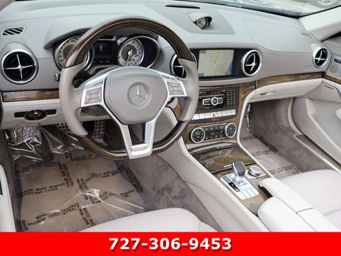Used 2014 Mercedes-Benz SL 550 image 19