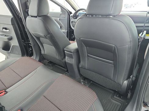 New 2026 Nissan Kicks SR FWD image 11