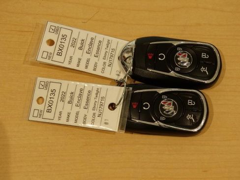 Used 2022 Buick Enclave Essence w/ Experience Buick Package image 39