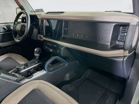 Used 2022 Ford Bronco Wildtrak AWD/4WD image 33