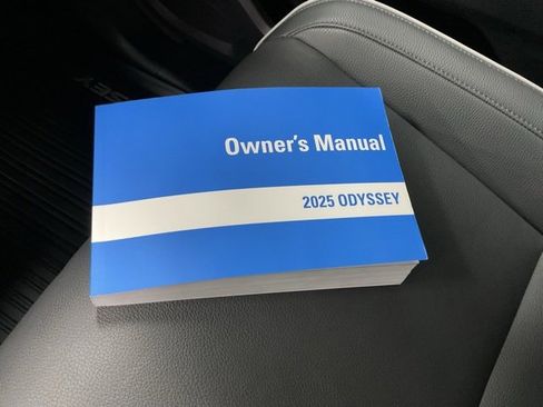 Certified 2025 Honda Odyssey Touring image 40