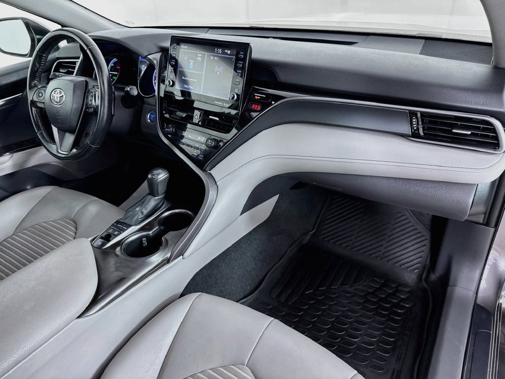 Used 2022 Toyota Camry SE w/ Audio Upgrade Package FWD image 35