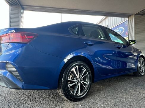 Used 2023 Kia Forte LXS image 8