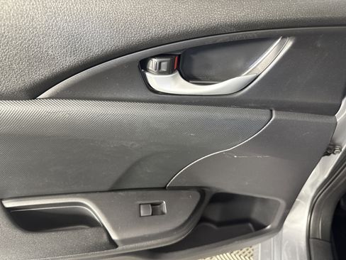 Certified 2019 Honda Civic EX image 19