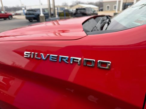 Used 2020 Chevrolet Silverado 1500 LT image 8